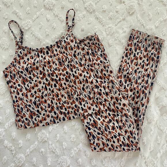 Daily Practice Anthropologie Workout Set Womens Size XS Leggings Sports Bra Tank - Picture 3 of 8